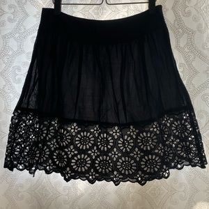 Authentic & chic  Michael Kors black skirt size 8